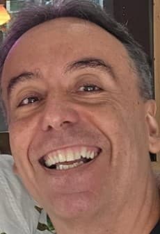 Milton Parisi