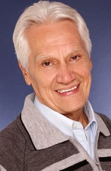 Carlos Águila
