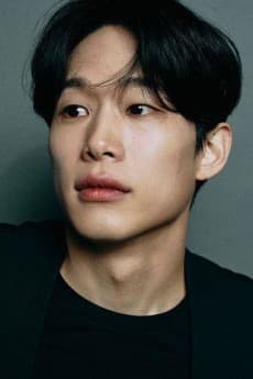 Chan-Yong Lee